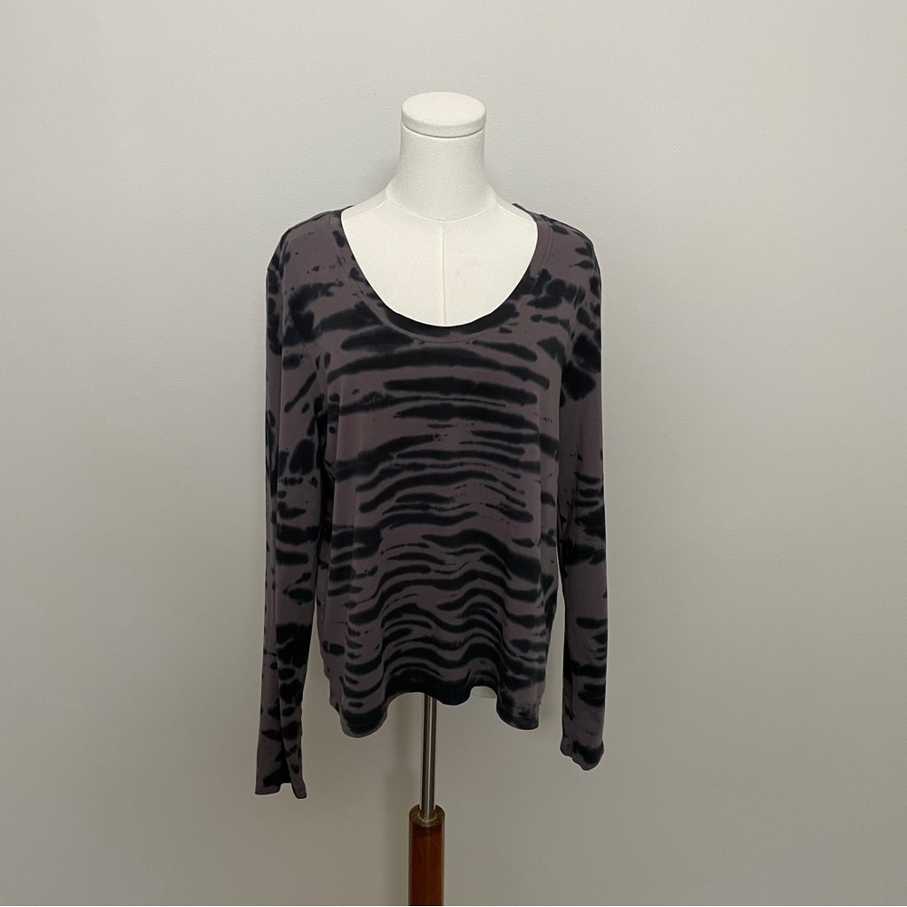 Pact Top Long Sleeve Abstract Acid Wash Bleach Dyed Organic Cotton Black Purple